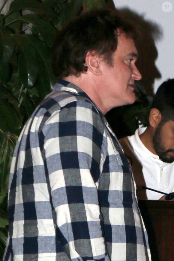 Quentin Tarantino quitte accompagné de sa famille le Chateau Marmont à West Hollywood, le 22 septembre 2015.