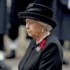 La reine Elizabeth II lors des cérémonies du "Remembrance Day" au Cénotaphe de Whitehall à Londres, le 8 novembre 2015
