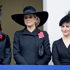 Kate Middleton, la reine Maxima des Pays-Bas et Sophie, comtesse de Wessex lors des cérémonies du "Remembrance Day" au Cénotaphe de Whitehall à Londres, le 8 novembre 2015