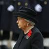 Elizabeth II lors des cérémonies du "Remembrance Day" au Cénotaphe de Whitehall à Londres, le 8 novembre 2015