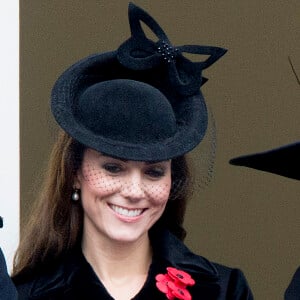 Catherine, duchesse de Cambridge lors des cérémonies du "Remembrance Day" au Cénotaphe de Whitehall à Londres, le 8 novembre 2015