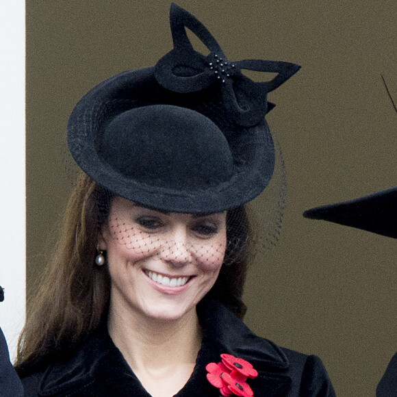 Catherine, duchesse de Cambridge lors des cérémonies du "Remembrance Day" au Cénotaphe de Whitehall à Londres, le 8 novembre 2015