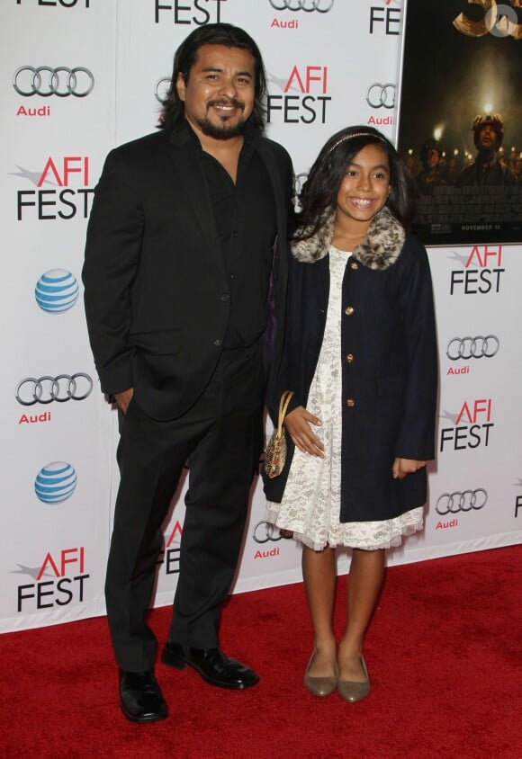 Jacob Vargas et sa fille Rose Vargas à la première de "The 33" à Hollywood, le 10 novembre 2015