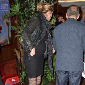 Arrivée de Alice Taglioni, enceinte, à l'avant-première du film d'animation "Le Voyage d'Arlo" au Grand Rex à Paris le 10 novembre 2015. © Veeren Ramsamy / Bestimage