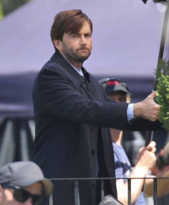 Exclusif - David Tennant tourne des scènes de la série "Gracepoint" à l'église de Victoria, le 13 mai 2014.