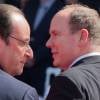 François Hollande et le prince Albert II de Monaco - Cérémonie de commémoration du 70ème anniversaire du débarquement sur la plage Sword Beach à Ouistreham. Le 6 juin 2014.