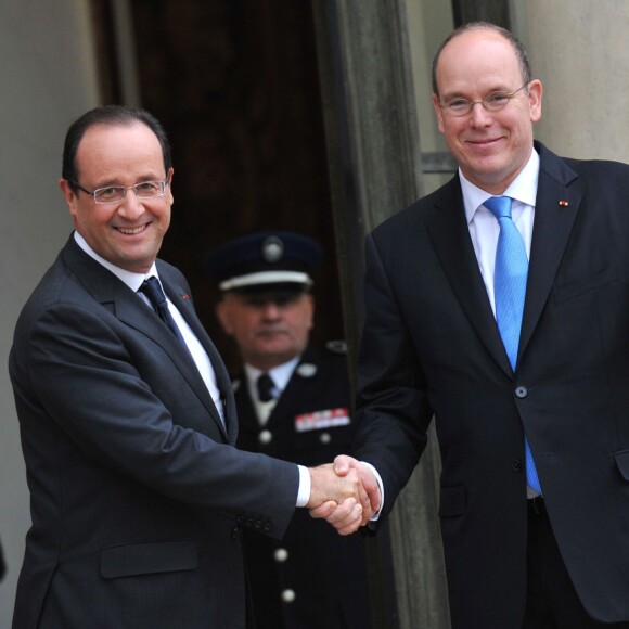 Francois Hollande et le Prince Albert II à Paris le 7 décembre 2012.