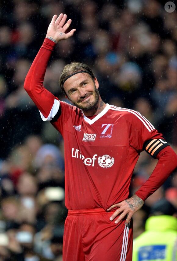 Great Britain & Ireland's David Beckham waves to the crowd during the UNICEF charity match at Old Trafford, Manchester, UK on November 14, 2015. Photo by Martin Rickett/PA Photos/ABACAPRESS.COM14/11/2015 - Manchester