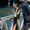 Kendall Jenner monte à bord d'un yacht au port de Sydney. Le 17 novembre 2015.