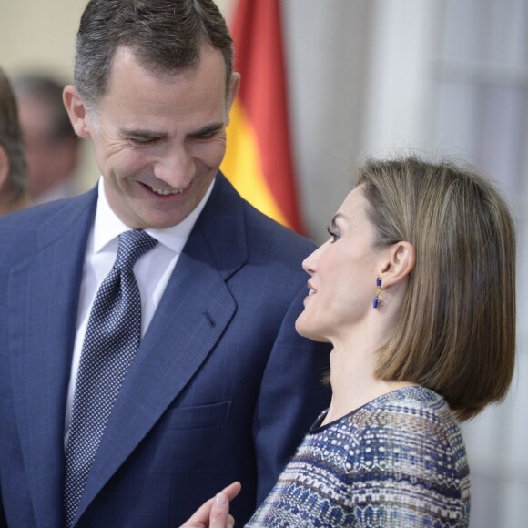 Le roi Felipe VI et la reine Letizia, avec le roi Juan Carlos Ier et la reine Sofia, ont remis le 17 novembre 2015 au palais royal du Pardo les Prix nationaux du Sport 2014.