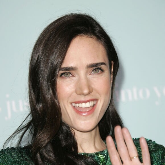 Jennifer Connelly possède de magnifiques sourcils qu'elle entretient régulièrement