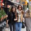 Exclusif - Cindy Crawford se promène avec sa fille Kaia Jordan Gerber dans les rues de New York. Le 22 novembre 2015