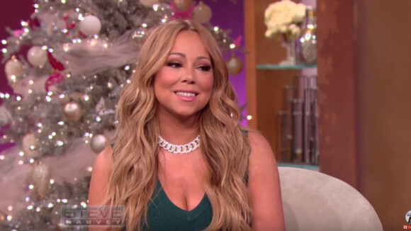 Mariah Carey sur le plateau du Steve Harvey Show, vidéo diffusée le 25 novembre 2015 sur Youtube.