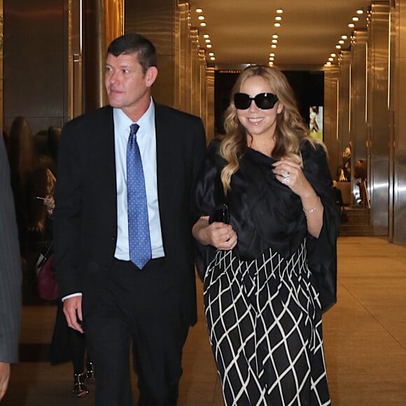 Mariah Carey et son compagnon James Packer sont allés dîner au restaurant Nobu à New York. Le 24 septembre 2015