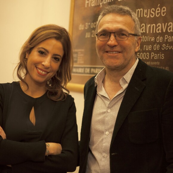 Léa Salamé (lauréate 2015) et Laurent Ruquier - - Remise du prix Philippe Caloni 2015 à la Scam (Société Civile des Auteurs Multimedias) à Paris le 24 novembre 2015. Le prix Philippe Caloni distingue chaque année un journaliste professionnel pratiquant avec talent l'exercice de l'interview ou de l'entretien. © Veeren / Bestimage.