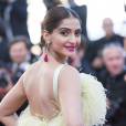 Sonam Kapoor - Montée des marches du film "Inside Out" (Vice-Versa) lors du 68 ème Festival International du Film de Cannes, à Cannes le 18 mai 2015.