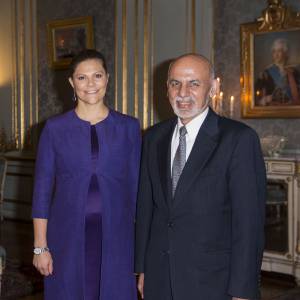 La princesse Victoria de Suède, enceinte, recevait le président afghan Ashraf Ghani, au palais royal de Stockholm, le 4 décembre 2015