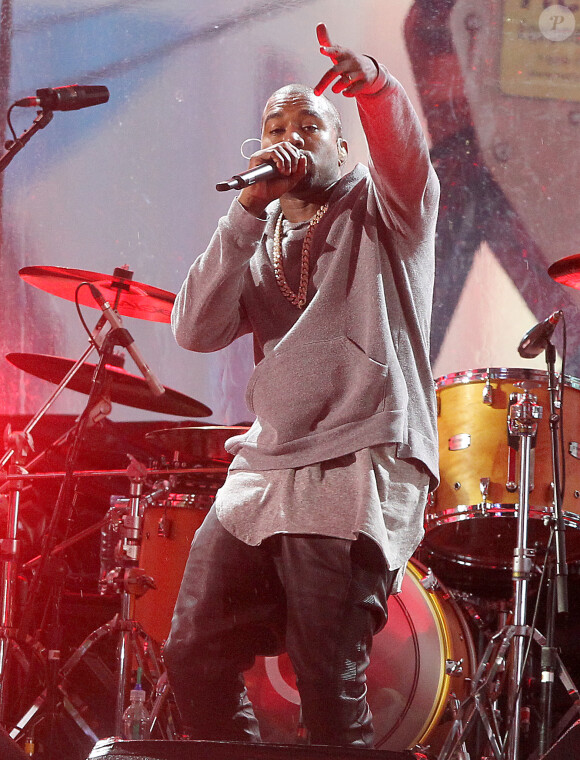 Kanye West en concert à Times Square, New York, le 1er décembre 2014.