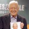 Jimmy Carter dédicace ses mémoires "A Full Life : Reflections at Ninety" chez Barnes & Noble à New York. Le 7 juillet 2015