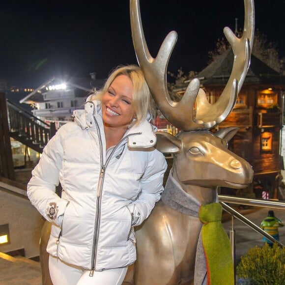 Pamela Anderson lors du Formula Snow 2015 à Saalbach-Hinterglemm, le 4 décembre 2015