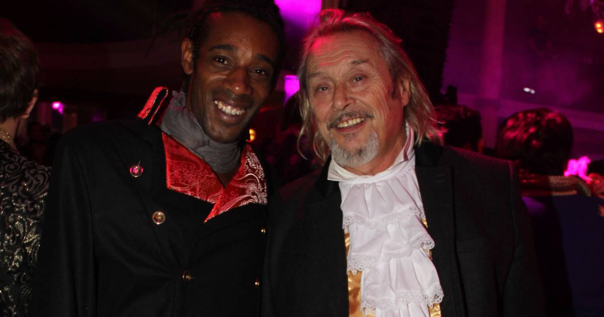 Julien Voulzy (le fils de Laurent Voulzy) et Patrick Bouchitey Soirée Le grand Bal costumé des