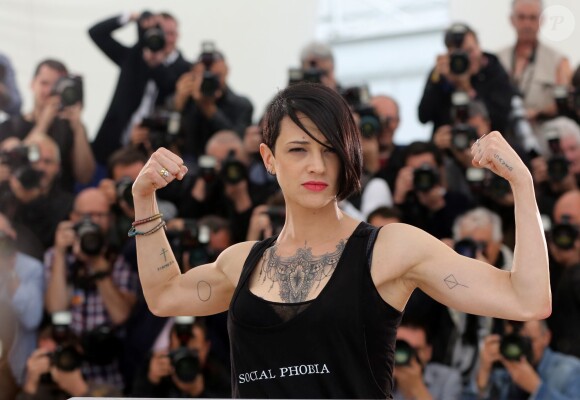 Asia Argento - Photocall du film "L'Incomprise" lors du 67e Festival International du Film de Cannes, le 22 mai 2014