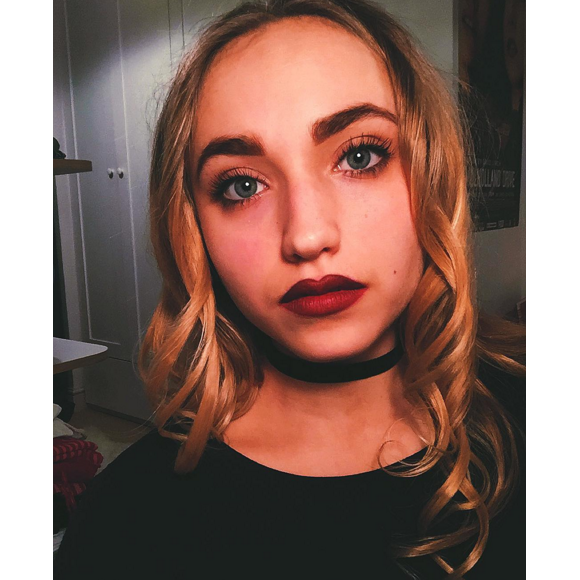 Chloé Jouannet, fille d'Alexandra Lamy (photo postée le 12 décembre 2015)