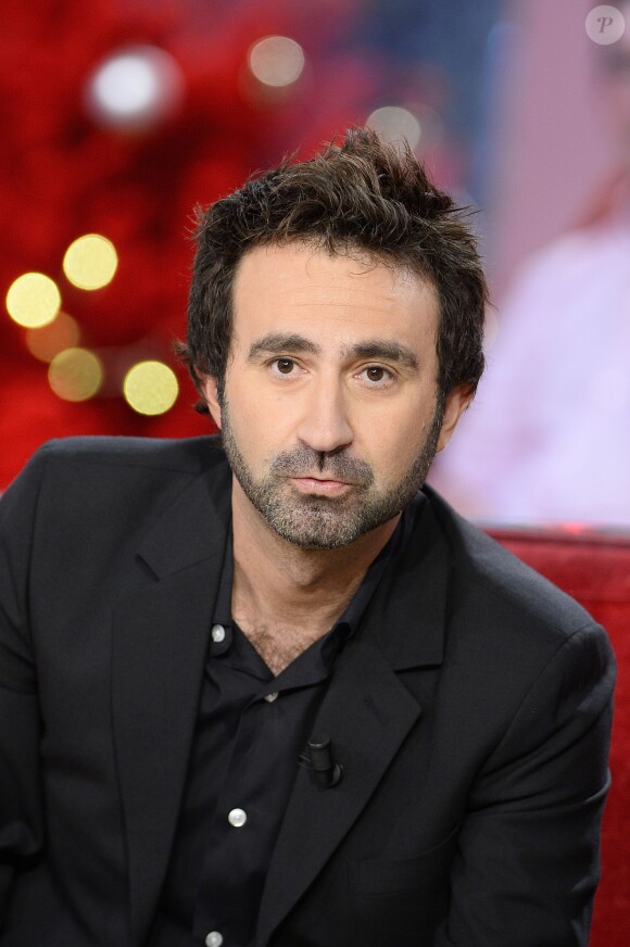 Mathieu Madénian - Enregistrement de l'émission "Vivement Dimanche" à Paris le 15 décembre 2015 et qui sera diffusée le 6 janvier 2016.