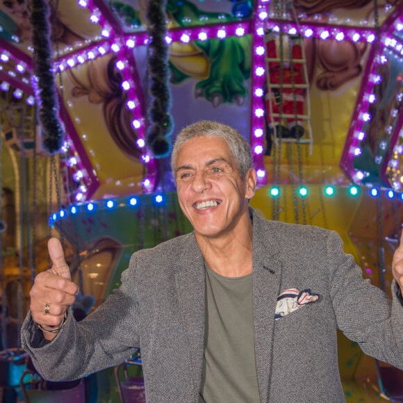 Samy Naceri - Inauguration de la 3e édition "Jours de Fêtes" au Grand Palais à Paris le 17 décembre 2015.