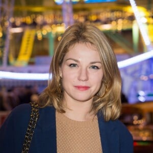 Emilie Dequenne - Inauguration de la 3e édition "Jours de Fêtes" au Grand Palais à Paris le 17 décembre 2015.