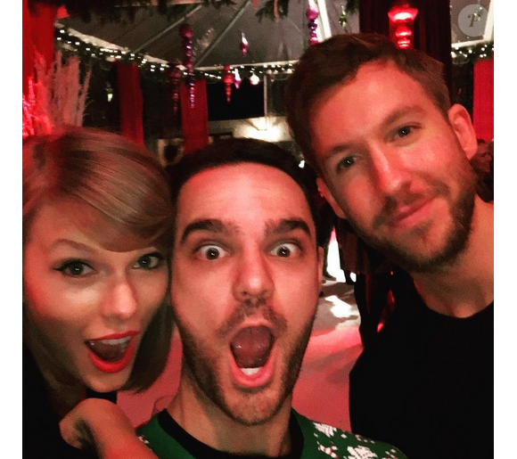 Calvin Harris et Taylor Swift à la fête d'anniversaire de la popstar organisée chez Jimmy Iovine à Malibu. Photo postée sur le compte Instagram de Jamie Iovine, le 13 décembre 2015.