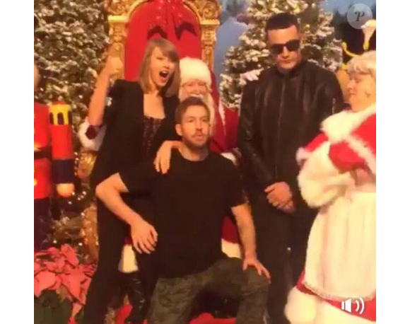 Taylor Swift, Calvin Harris et le Dj Snake à la soirée d'anniversaire de Taylor Swift chez Jimmy Iovine à Malibu, le 13 décembre 2015. Image extraite d'un snapchat publié par le Dj.