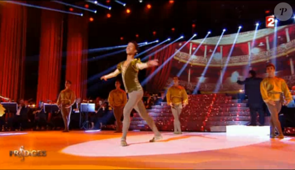 Le jeune Melvin, 15 ans, dans Prodiges sur France 2, le samedi 26 décembre 2015.