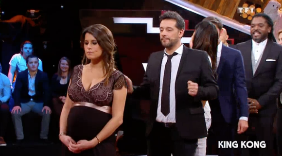 Karine Ferri, enceinte, dans "Le 31, tout est permis avec Arthur", sur TF1. Le 31 décembre 2015.