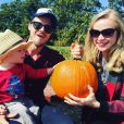 Katy Allen, la femme du chanteur Kris Allen et son fils Oliver Neil. Photo postée sur Instagram au mois d'octobre 2015.
