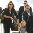  Nicolas Sarkozy, sa femme Carla Bruni-Sarkozy et leur fille Giulia Sarkozy quittent l'hôtel Four Seasons et arrivent à l'aéroport international Ezeiza à Buenos Aires en Argentine, le 30 août 2015 pour un retour sur Paris. 
 &nbsp; 