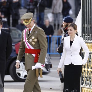 Le roi Felipe VI d'Espagne présidait, avec la reine Letizia, la Pâque militaire au palais du Pardo à Madrid le 6 janvier 2016. Leur entrée officielle dans la nouvelle année.