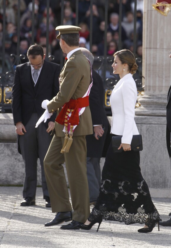 Le roi Felipe VI d'Espagne présidait, avec la reine Letizia, la Pâque militaire au palais du Pardo à Madrid le 6 janvier 2016. Leur entrée officielle dans la nouvelle année.