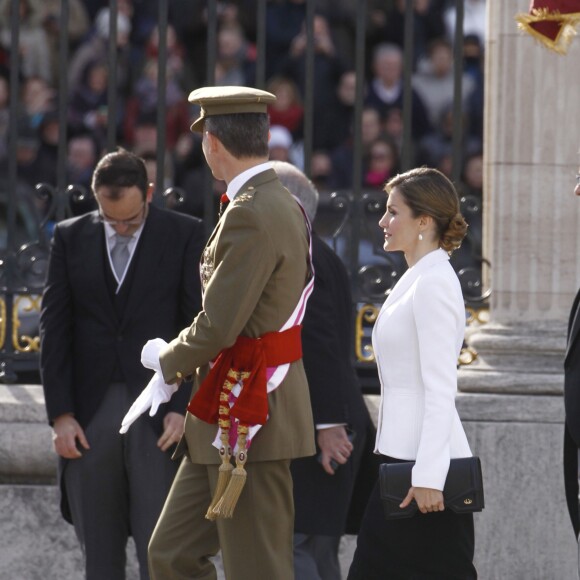 Le roi Felipe VI d'Espagne présidait, avec la reine Letizia, la Pâque militaire au palais du Pardo à Madrid le 6 janvier 2016. Leur entrée officielle dans la nouvelle année.