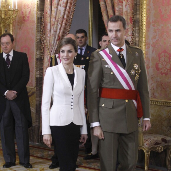 Le roi Felipe VI d'Espagne présidait, avec la reine Letizia, la Pâque militaire au palais du Pardo à Madrid le 6 janvier 2016. Leur entrée officielle dans la nouvelle année.