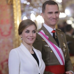 Le roi Felipe VI d'Espagne présidait, avec la reine Letizia, la Pâque militaire au palais du Pardo à Madrid le 6 janvier 2016. Leur entrée officielle dans la nouvelle année.