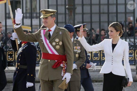 Le roi Felipe VI d'Espagne présidait, avec la reine Letizia, la Pâque militaire au palais du Pardo à Madrid le 6 janvier 2016. Leur entrée officielle dans la nouvelle année.