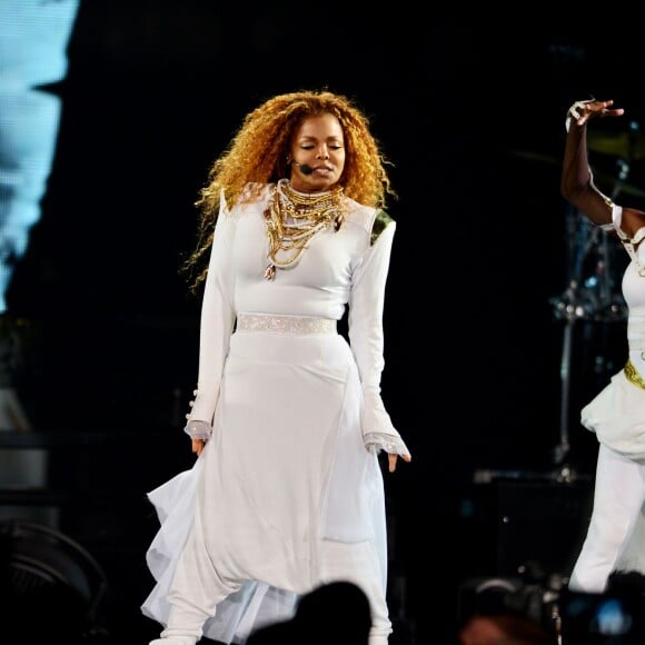 Janet Jackson en concert dans le cadre du "Unbreakable World Tour" à Miami, le 20 septembre 2015.