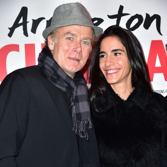 Franck Dubosc et sa femme Danièle - Avant-première du film "Arrête ton cinéma!" au cinéma Publicis des Champs-Elysées à Paris le 6 janvier 2016. © Giancarlo Gorassini/Bestimage 