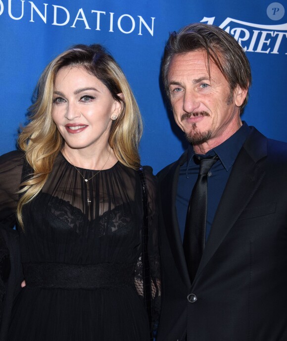 Madonna et Sean Penn - Gala de la fondation de l'acteur pour Haïti, J/P Haitian Relief Organization, à Los Angeles le 9 janvier 2016.