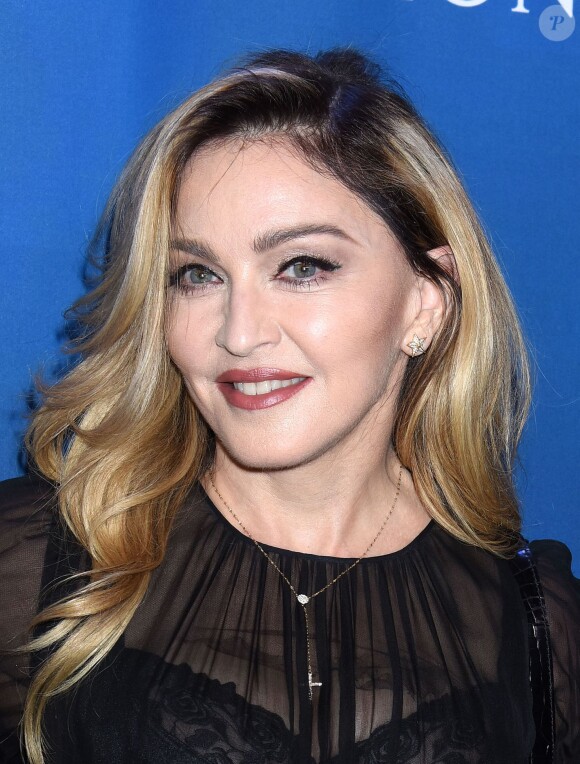 Madonna - Gala de la fondation de Sean Penn pour Haïti, J/P Haitian Relief Organization, à Los Angeles le 9 janvier 2016.