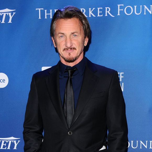 Sean Penn - Gala de sa fondation pour Haïti, J/P Haitian Relief Organization, à Los Angeles le 9 janvier 2016.