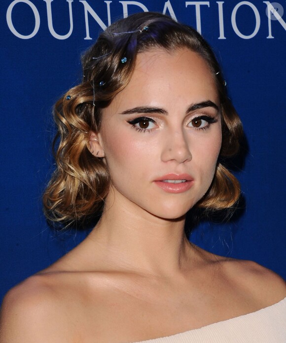 Suki Waterhouse - Gala de la fondation de Sean Penn pour Haïti, J/P Haitian Relief Organization, à Los Angeles le 9 janvier 2016.