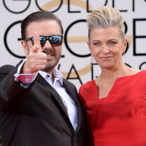 Ricky Gervais et Jane Fallon sur le tapis rouge des Golden Globe Awards à Beverly Hills, Los Angeles, le 10 janvier 2016.