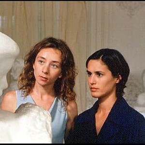 Olivia Bonamy et Sylvie Testud dans "La Captive" de Chantal Akerman, 2000.